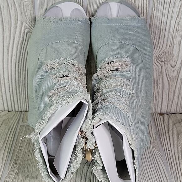 Bamboo Cure Light Wash Denim Ankle Peep Toe Booties Womens Size 7 NEW - Picture 8 of 13